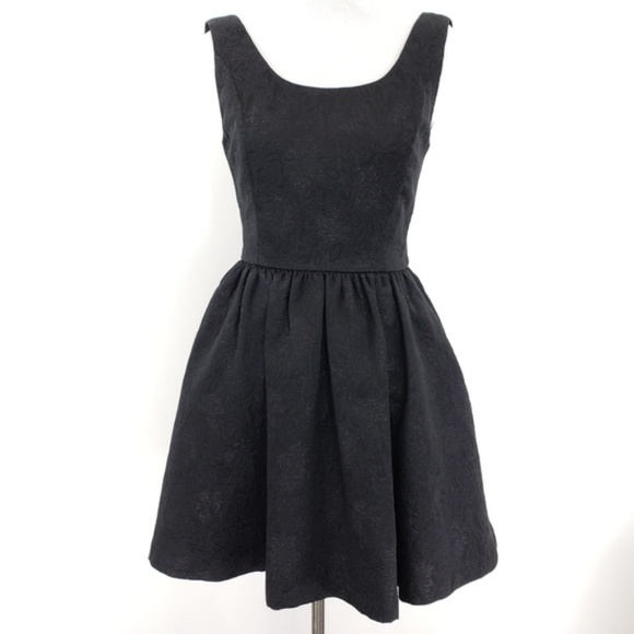 princess vera wang Dresses & Skirts - Little Black Dress Princess Vera Wang